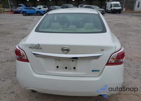 2013 Nissan Altima 2.5 S из США, поврежденный, VIN 1N4AL3AP5DC217658